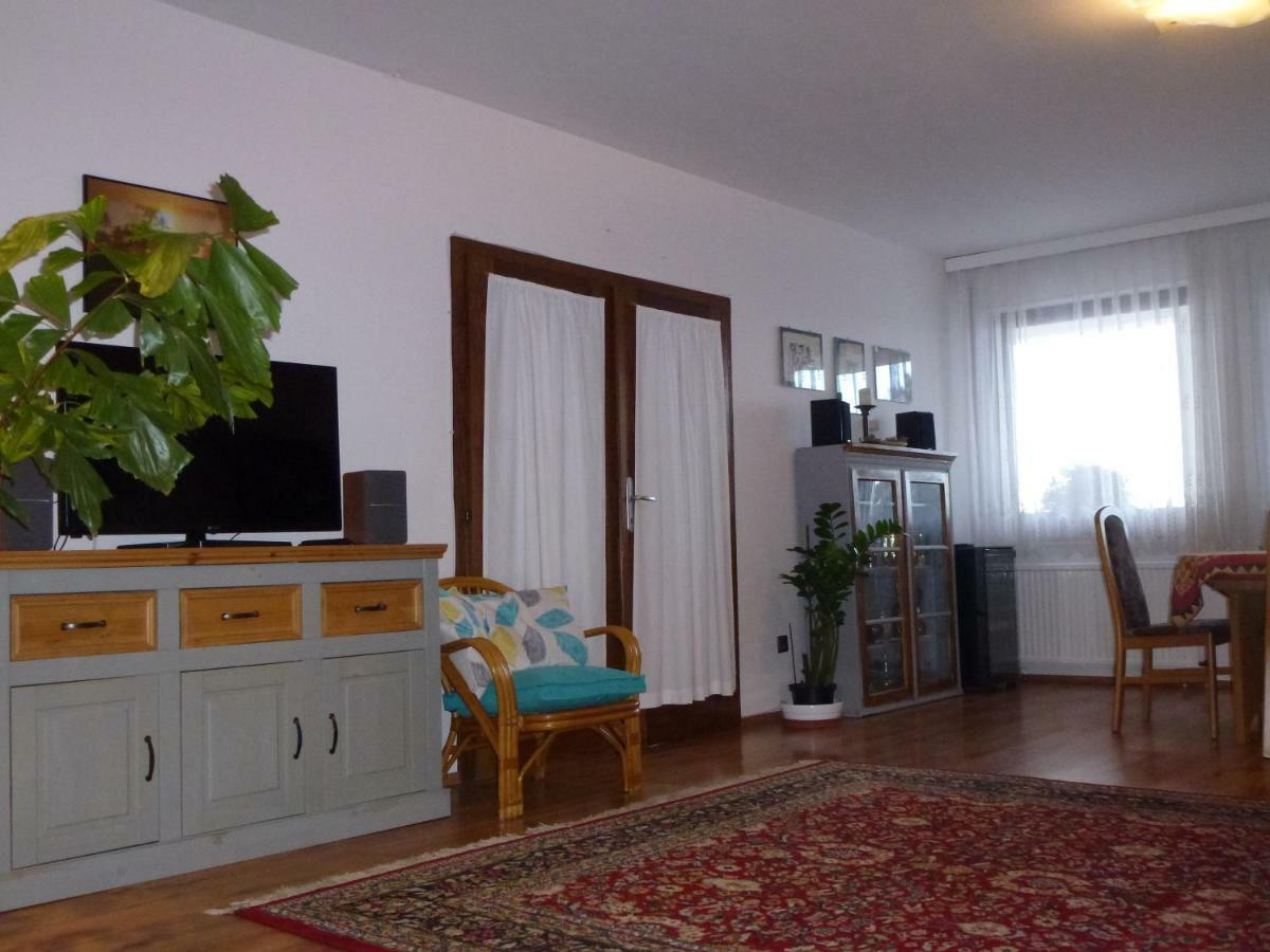 Appartment Cerny 아이젠슈타트 외부 사진